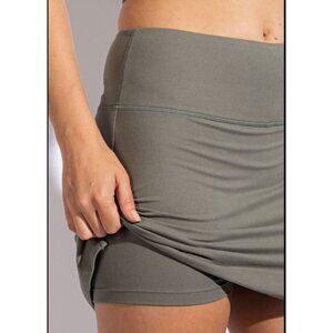#1263 Rae Mode NWOT Grey Sage Plus Size Active Skort Built in Shorts Sizes 1X-3X